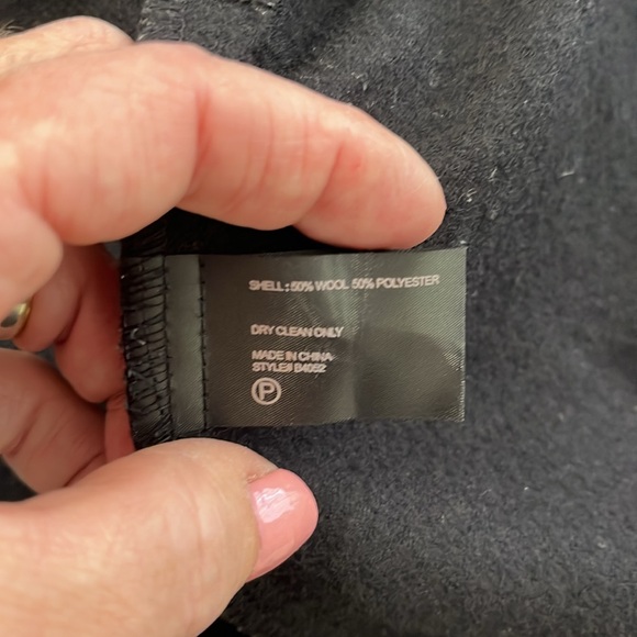 Wool blend robe style jacket - Picture 8 of 10